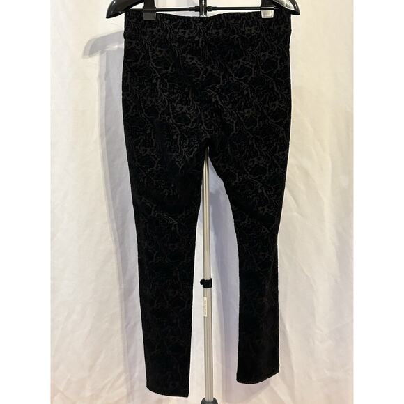 NYDJ Black Primrose Flocking Women's size 8P - Picture 2 of 7